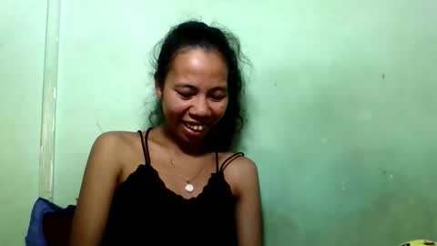 Snapshot of mirah881 chatting on May 15, 2026, 9:38 am mirah881 online show from May 15, 2026, 9:38 am