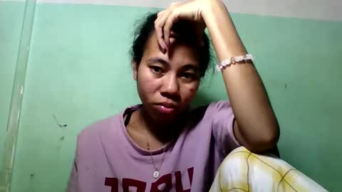 Snapshot of mirah881 chatting on May 19, 2026, 6:14 pm mirah881 online show from May 19, 2026, 6:14 pm
