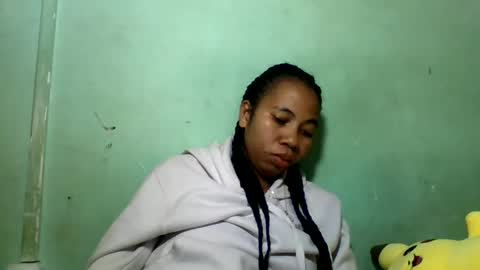 Snapshot of mirah881 chatting on May 21, 2026, 6:37 pm mirah881 online show from May 21, 2026, 6:37 pm