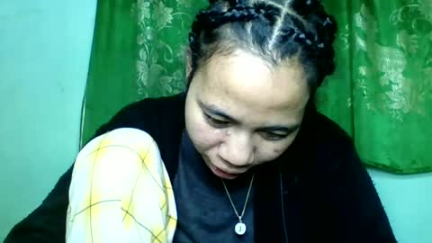 Snapshot of mirah881 chatting on June 24, 2026, 7:13 pm mirah881 online show from June 24, 2026, 7:13 pm