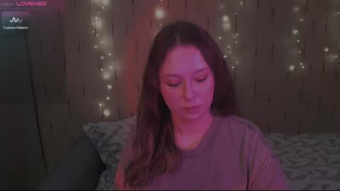 Kira online show from January 31, 2025, 4:48 pm