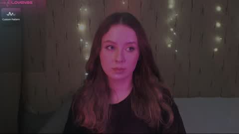 Kira online show from February 7, 2025, 9:37 pm