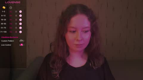 Kira online show from September 18, 2025, 9:28 pm