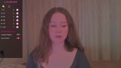 Kira online show from November 24, 2025, 1:11 pm