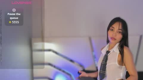 Miranda  online show from November 3, 2025, 11:33 am