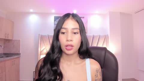 miranda_crawfor online show from October 4, 2025, 4:10 am