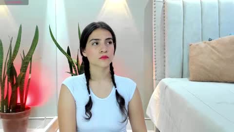    online show from February 22, 2025, 12:19 pm