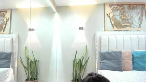 Snapshot of miranda_doll_ chatting on January 7, 2026, 12:07 pm online show from January 7, 2026, 12:07 pm