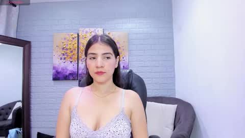 Snapshot of miranda_doll_ chatting on February 12, 2026, 12:11 pm online show from February 12, 2026, 12:11 pm