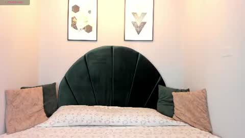 Snapshot of miranda_doll_ chatting on June 20, 2026, 12:08 pm online show from June 20, 2026, 12:08 pm