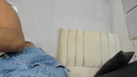 Snapshot of miranda_villa chatting on October 5, 2025, 12:36 pm Miranda online show from October 5, 2025, 12:36 pm