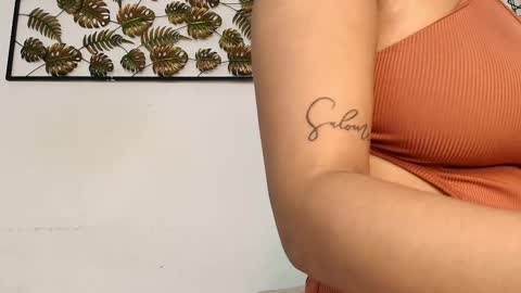 Snapshot of miranda_villa chatting on November 3, 2025, 12:17 pm Miranda online show from November 3, 2025, 12:17 pm