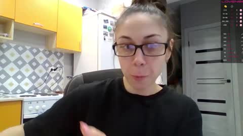 MIRANDA online show from October 22, 2025, 9:09 am