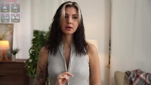 Snapshot of mirandabettman chatting on October 30, 2025, 7:43 am My name is Adele online show from October 30, 2025, 7:43 am