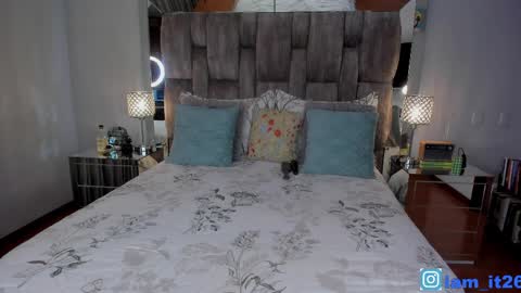 Miranda online show from April 8, 2026, 12:21 am