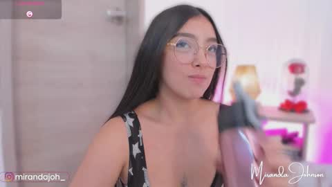 Miranda online show from September 25, 2025, 5:16 pm