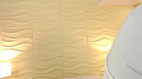 Miranda Larsson online show from June 3, 2026, 12:41 pm