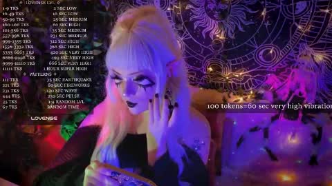 Snapshot of mirareed chatting on November 25, 2025, 3:23 pm mirareed online show from November 25, 2025, 3:23 pm