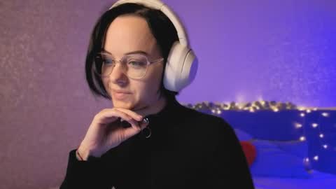 Snapshot of miraskyy chatting on July 24, 2026, 8:07 pm MiraSkyy online show from July 24, 2026, 8:07 pm
