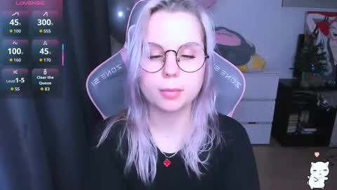 Kira online show from February 2, 2026, 8:29 pm