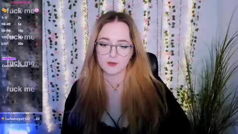 miriam_crazy online show from September 25, 2025, 8:01 pm