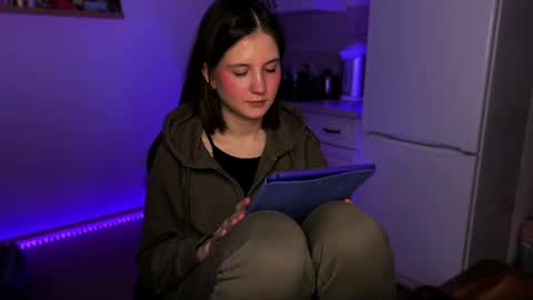 Snapshot of mirrameow chatting on February 24, 2025, 4:38 am Mira online show from February 24, 2025, 4:38 am