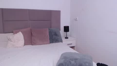 MiryamInes online show from February 24, 2025, 10:26 am