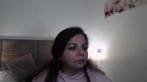 MiryamInes online show from October 15, 2025, 8:20 pm