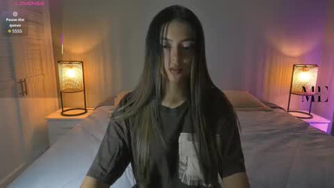 Eliza online show from October 17, 2025, 5:54 am