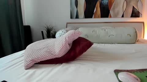 Eva online show from February 4, 2026, 7:14 am