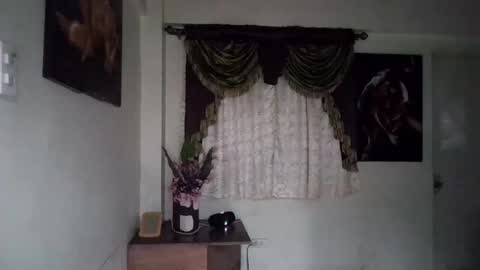 Snapshot of mis_kizzy chatting on September 24, 2025, 10:51 am its me kizzy online show from September 24, 2025, 10:51 am