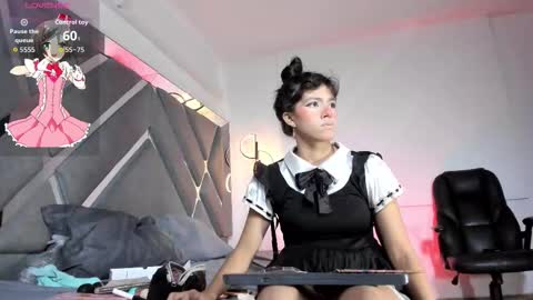 Snapshot of misaki_kai chatting on October 4, 2025, 1:36 am Misaki Kai online show from October 4, 2025, 1:36 am