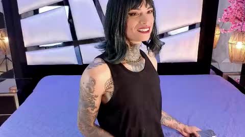 Snapshot of misakiseis chatting on March 1, 2026, 1:02 pm online show from March 1, 2026, 1:02 pm