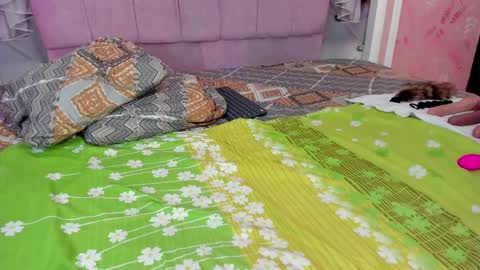 Snapshot of mishell_lovely chatting on November 16, 2025, 2:11 pm Mishell online show from November 16, 2025, 2:11 pm