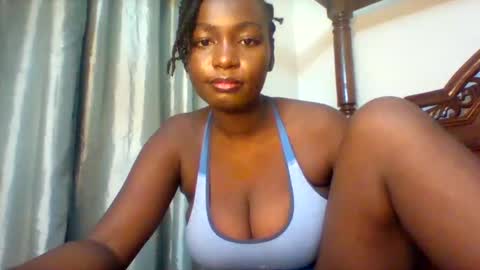 miss440 online show from December 16, 2024, 10:03 pm