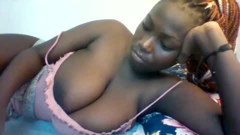 Snapshot of miss440_sunday chatting on October 17, 2025, 3:03 pm miss440 online show from October 17, 2025, 3:03 pm