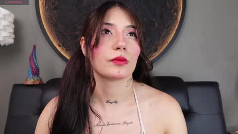 Snapshot of miss___charlotte chatting on May 5, 2026, 6:05 pm Charlotte online show from May 5, 2026, 6:05 pm
