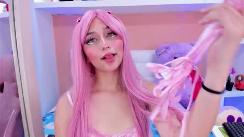 miss___chloe online show from September 13, 2025, 6:29 pm