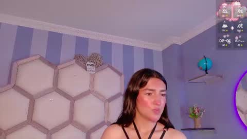 miss__jones_ online show from June 19, 2026, 1:04 pm