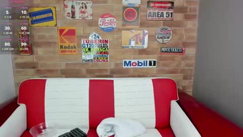 Lunna online show from February 22, 2025, 11:02 am