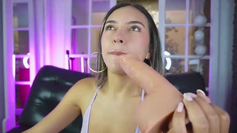 Zoe online show from March 27, 2026, 6:18 pm