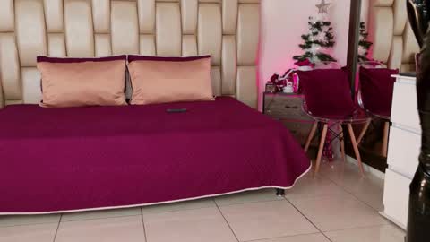 Snapshot of miss_alexxxa_ chatting on November 25, 2025, 7:25 pm Alexa online show from November 25, 2025, 7:25 pm