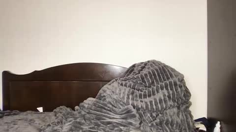 miss angel  online show from February 16, 2026, 7:32 pm