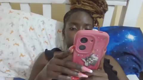 Snapshot of miss_atitude chatting on November 17, 2025, 5:30 pm miss_atitude online show from November 17, 2025, 5:30 pm