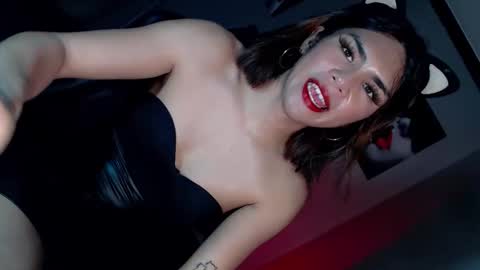 Snapshot of miss_bella69 chatting on May 8, 2026, 4:51 am miss_bella69 online show from May 8, 2026, 4:51 am