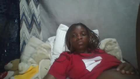 miss_belllo online show from February 16, 2025, 6:43 am