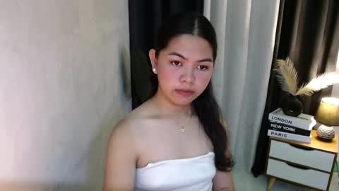 Briella online show from November 3, 2025, 12:02 am