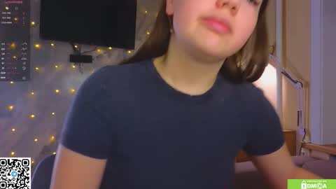 Sandy online show from February 25, 2026, 12:42 am