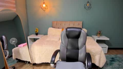 Cataleya online show from January 12, 2026, 10:53 am