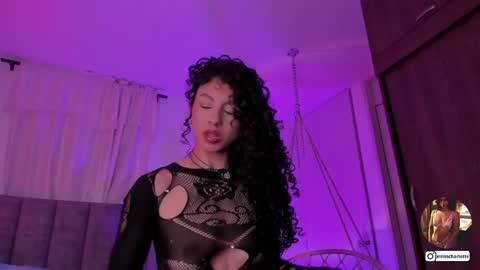 Snapshot of miss_charlotte77 chatting on April 27, 2026, 2:42 am Charlotte online show from April 27, 2026, 2:42 am